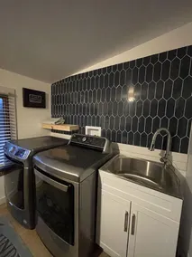 Tranquil River cottage w/hot tub, firepit , mins to a 18-holes golfing & fishing - Image 2