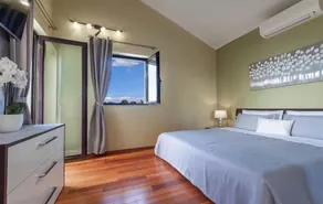 Luksuriøst hjem i Kastel Kambelovac med sauna - Image 3