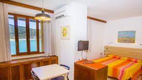 Studio overlooking Scaglieri beach - Image 3