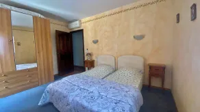 Prestigious villa, classified sea and mountain view, heated swimming pool, salt water - Image 3