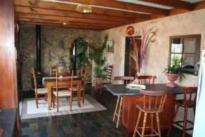 Sandalmere Rural Cottage - Image 5