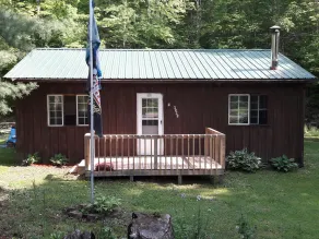 Come and enjoy some peace and quiet at the Pumpkin hollow Inn - Image 5