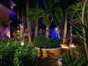 Proprietà privata della villa, domestica di 10m piedi quadrati, cuoco, Pvt. Piscina, paesaggio esotico, fuga di famiglia - Image 5