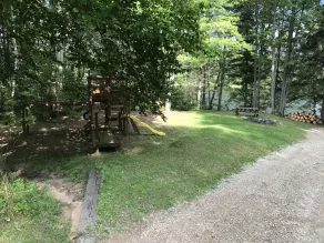 SECLUDED LODGE MIT EINEM DER GRÖSSTEN PRIVATBESTÄNDIGTEN SEEN IN MICHIGAN - Image 4