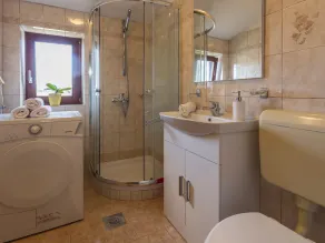 Villa in Kujici Near Beach With Pool - Image 3