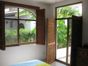 Laid Back Privacy In A 3 Unit Triplex - Image 4