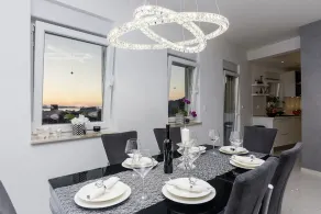 FLEXIBLE ARRIVAL! Fantastic penthouse with terrace and sea view, three bedrooms - Image 3