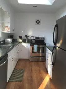 One of a Kind Oceanview Cottage - Image 5