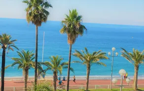 Apartamento T1 com vista mar em prédio na Promenade des Anglais - Image 4