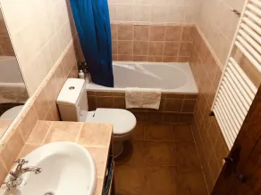 Graziosa villetta con piscina privata vicino a Madrid (Miraflores de la Sierra) - Image 2