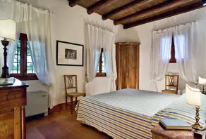 Villa Benne - Seven Bedroom Villa, Sleeps 14 - Image 4