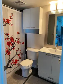 SPACIOUS CONDO WITH VIEW OF CITY. POOL.GYM.HOT TUB.SLEEPS 4 - Image 2