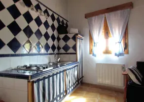 Rural Apartment in Las Hurdes (Cáceres) AT-CC-00260 - Image 4