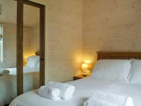2 Schlafzimmer Unterkunft in Burnside Park - Image 5