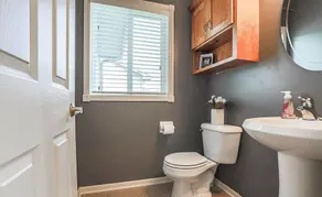 CLEAN Updated & Spacious Family Home! - Image 5
