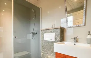 Belle maison de 3 chambres à Ed - Image 2