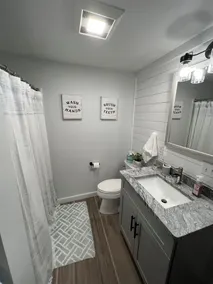 2-bedroom 1 bath remodeled cottage - Image 2