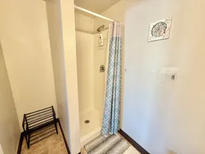 Comfortable studio just 3 minutes drive to downtown Moses Lake - Image 4