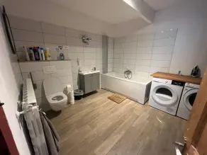 Large 6 bedroom house with fired wood hot tub - Image 3