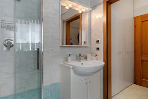 Apartamento de férias Ciclamino Superior Otto com vista para a montanha, Wi-Fi e terraço - Image 5