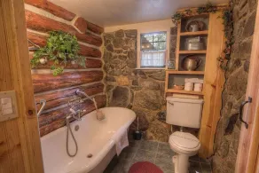Zephyr Cabin home - Image 2