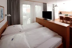 Comfort apartment with fully equipped kitchen - Image 4