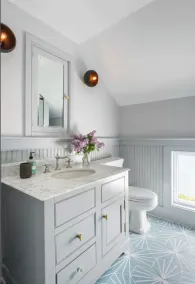 Sag Harbor Village Chic with water views - Image 2