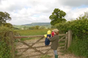 Orchard Barn nr Honiton with 200 acres of parkland & ancient woodland - Image 2