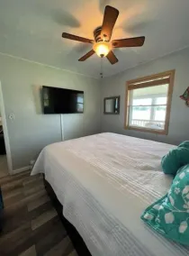 Live & Love Life on the Lake at Sunset Cottage! - Image 5
