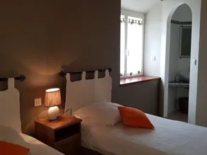 Gîte med: have, grill, swimmingpool, spa, tennis, gym, ideel famillel - Image 4