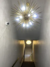 Modern Apartment located on the Square in Ord - Image 3