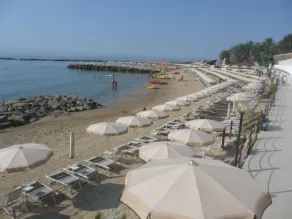 Sanremo: 2 rooms apartment in front of beaches with panoramic sea view + wifi - Image 3