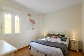 Beachside Penthouse With Sea Views - Image 5