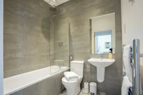 Queen's Lodge, Redhill - Image 2
