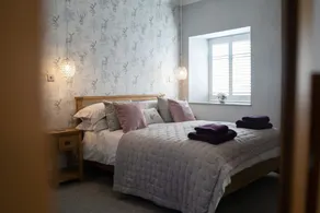 Host & Stay - Lavender Cottage - Image 5