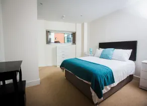 Meridian Tower Apartment - Image 4
