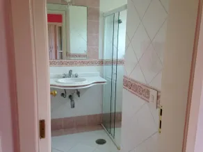 Spacious and modern house in the paradisiacal Jardim Acapulco condominium. - Image 4
