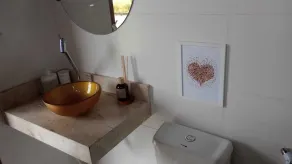 Cozy house, 4 en-suite bedrooms with private bathrooms and gourmet area. - Image 3