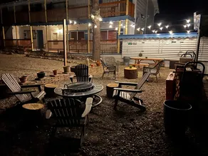 Bellamys Ski Haus - Image 4