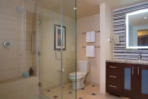 Suites at Marriott's Grand Chateau Las Vegas Strip-No Resort Fee - Image 4
