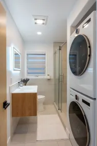 Contemporary Alaska 2-bedroom Apartment - Image 3