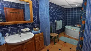 Great Location: FREE Gozo transfers, WIFI, Bicycles & BBQ  – NO Car required! - Image 3