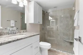 Direct Oceanfront Corner Condo, Family-Friendly with Beachfront Pool and Garage Parking - Image 2