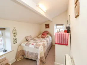 Myrtle Cottage - Image 4