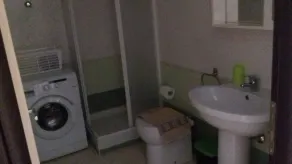 HELT LUFTFÖRETAGET 1 BED LÄGENHET - Image 3