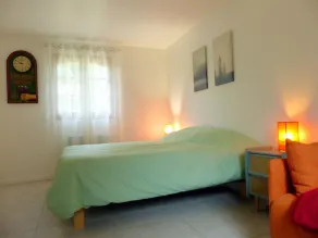 Gîte rénové à Charroux avec piscine et terrasse privative - Image 4