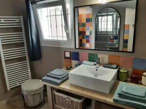 Cottage Rental in Provence - Image 4