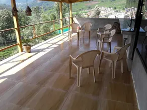 4 bed 3 bath bungalow sleeps up to 10 people (inc. breakfast) - Image 3