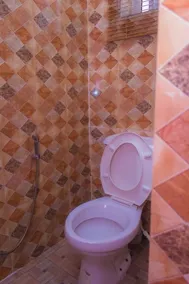 Rush Hotel & Apartments - Image 2