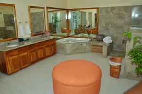 Wild Orchid 5 BR 5.5 Bth staff Private Paradise Spring Gardens Montego Bay<br> - Image 5